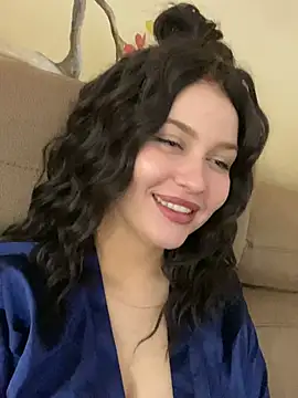 KikiWatson online show from February 2025 05:31:01 PM