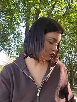 KikiWatson online show from September 2025 07:12:01 AM