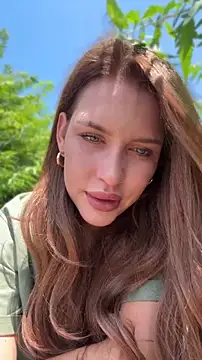 KikiWatson online show from June 2026 10:13:02 AM