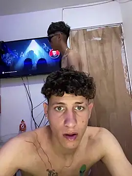 Snapshot of LatinBoysxxx chatting on January 2025 07:23:01 PM LatinBoysxxx online show from January 2025 07:23:01 PM