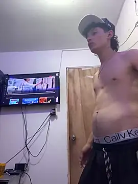 Snapshot of LatinBoysxxx chatting on January 2025 09:17:01 PM LatinBoysxxx online show from January 2025 09:17:01 PM