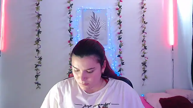 Nika 1  online show from February 2025 05:28:01 PM