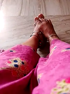 Snapshot of sneha_telugu_girl chatting on December 2024 03:58:02 AM sneha telugu girl online show from December 2024 03:58:02 AM