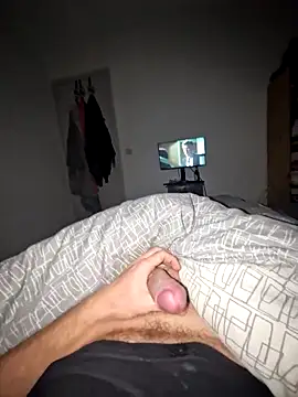 Landryyyyy online show from December 2024 12:08:01 AM