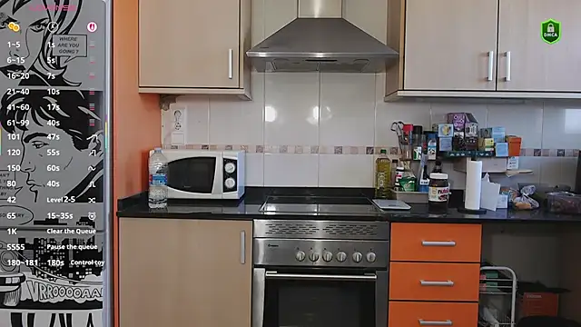 Snapshot of JennyCoquine chatting on October 2025 08:48:01 AM JennyCoquine online show from October 2025 08:48:01 AM