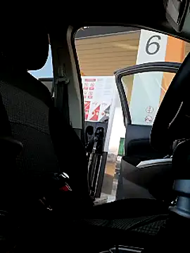 Snapshot of uber_babe chatting on March 2025 06:12:02 AM uber babe online show from March 2025 06:12:02 AM