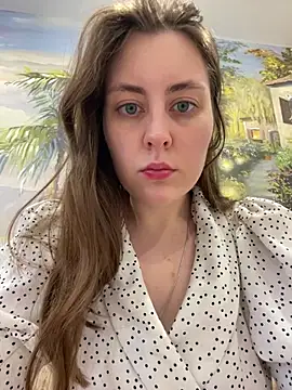 Snapshot of Topvi_ chatting on January 2026 11:59:02 AM Topvi online show from January 2026 11:59:02 AM