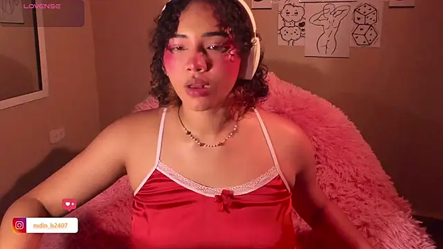 MadelineBenet online show from March 2025 01:57:02 AM