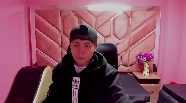 Im Mathias online show from January 2025 02:40:01 AM