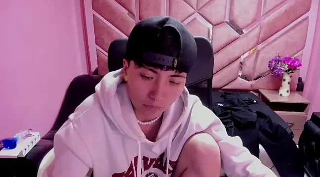 Im Mathias online show from January 2025 09:34:02 AM