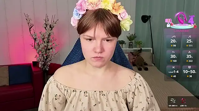 DreamyLuna online show from September 2025 08:14:01 PM