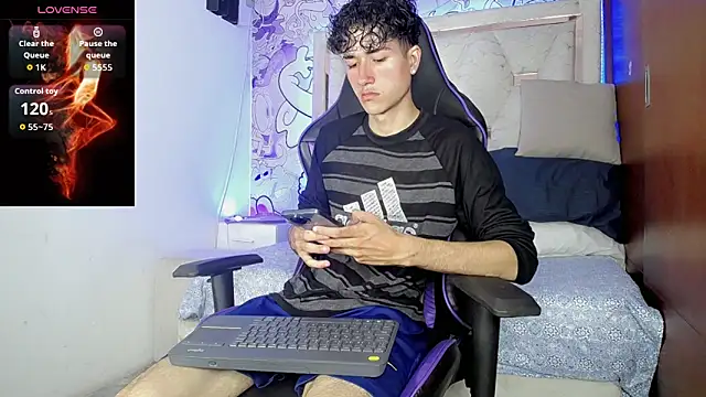 johnny cagee online show from March 2026 04:19:01 AM