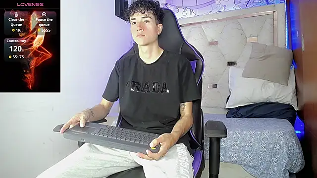 johnny cagee online show from March 2026 03:25:02 AM