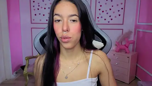 stephania t online show from February 2026 12:32:02 PM