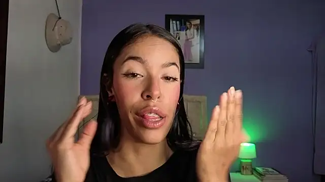 stephania t online show from April 2026 03:40:02 PM