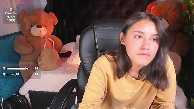  Sophie  miller online show from March 2025 11:27:02 PM