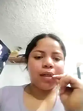 Elaa euphoria online show from December 2024 10:12:01 PM