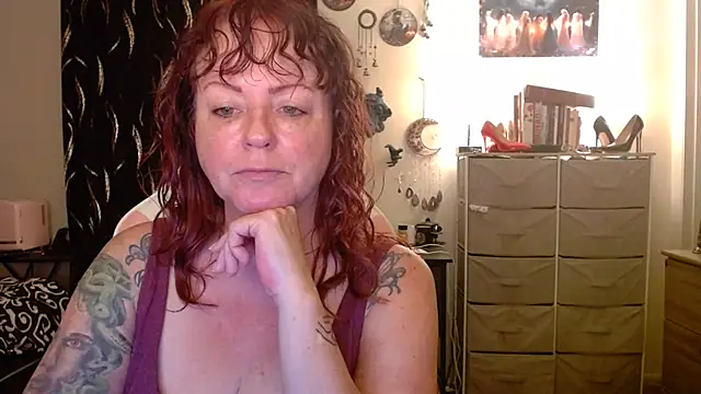 Nikkimastersgirl1091 online show from April 2026 01:28:01 AM