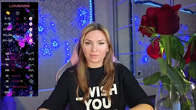 Snapshot of -DIVORA- chatting on December 2024 07:00:02 PM -DIVORA- online show from December 2024 07:00:02 PM