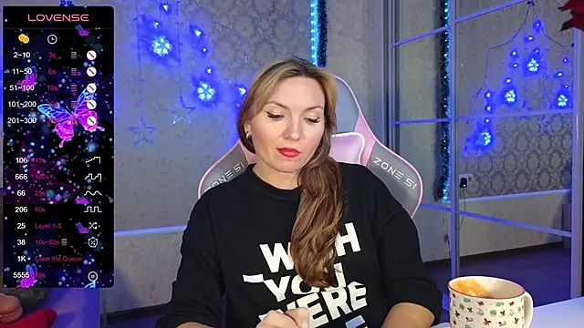 Snapshot of -DIVORA- chatting on December 2024 10:03:02 PM -DIVORA- online show from December 2024 10:03:02 PM