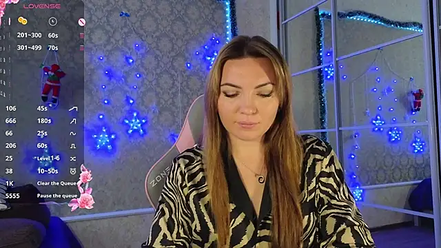 Snapshot of -DIVORA- chatting on January 2025 06:35:01 AM -DIVORA- online show from January 2025 06:35:01 AM