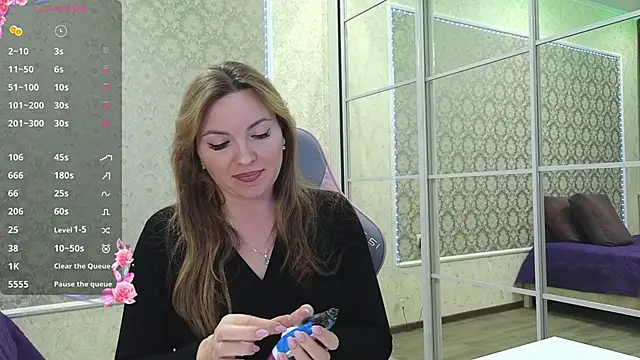 Snapshot of -DIVORA- chatting on March 2025 05:28:01 PM -DIVORA- online show from March 2025 05:28:01 PM