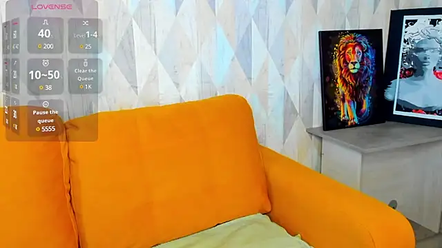 Michelle Blond online show from February 2025 07:40:01 AM