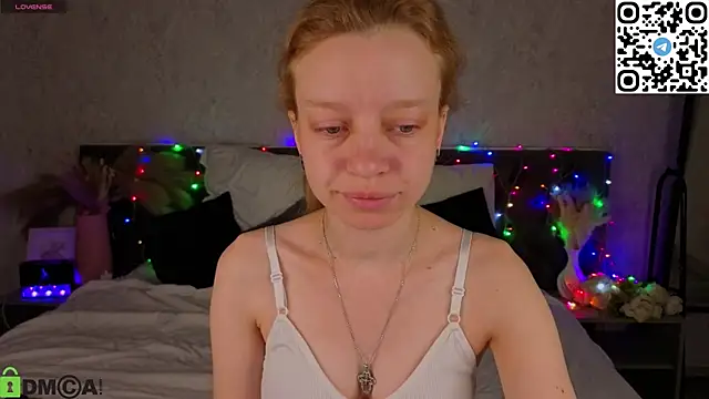 Snapshot of Michelle_Blond chatting on May 2026 01:02:02 AM Michelle Blond online show from May 2026 01:02:02 AM