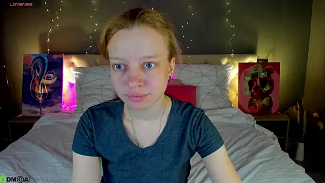 Snapshot of Michelle_Blond chatting on May 2026 01:11:02 AM Michelle Blond online show from May 2026 01:11:02 AM