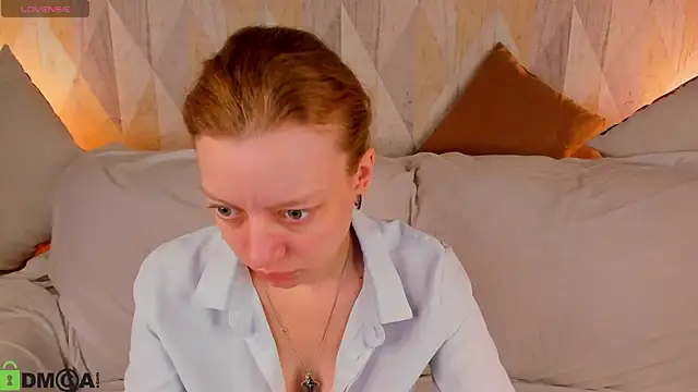 Snapshot of Michelle_Blond chatting on May 2026 01:02:02 AM Michelle Blond online show from May 2026 01:02:02 AM
