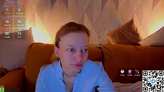 Snapshot of Michelle_Blond chatting on June 2026 01:07:02 AM Michelle Blond online show from June 2026 01:07:02 AM