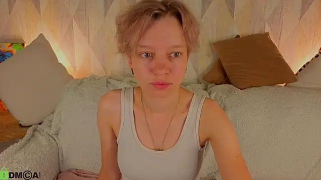 Snapshot of Michelle_Blond chatting on July 2026 01:03:01 AM Michelle Blond online show from July 2026 01:03:01 AM
