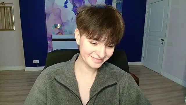 EmiliaYours online show from February 2025 04:13:02 PM