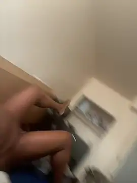 Snapshot of kelloggs202 chatting on December 2024 04:06:01 PM kelloggs202 online show from December 2024 04:06:01 PM