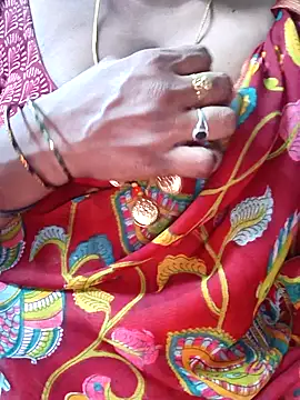 Snapshot of sweety_telugupilla chatting on June 2026 04:57:02 PM sweety telugupilla online show from June 2026 04:57:02 PM