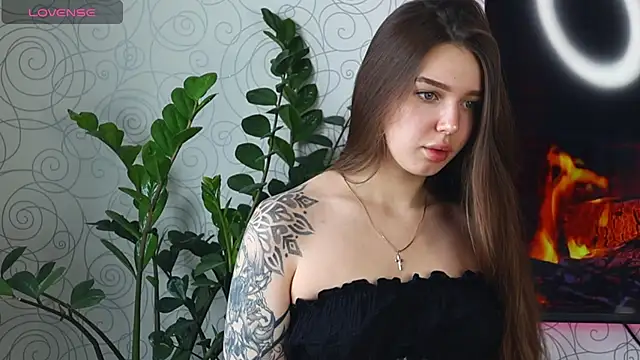 KentsMomAliss online show from March 2025 08:04:01 AM