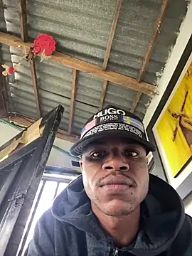 Snapshot of ElNegroRony chatting on December 2024 05:03:01 PM ElNegroRony online show from December 2024 05:03:01 PM