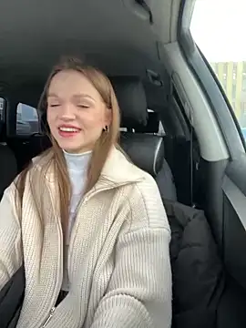 KitteCat online show from December 2024 09:17:02 AM