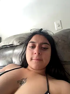 Snapshot of Cassie-millers chatting on December 2024 03:35:01 PM Cassie-millers online show from December 2024 03:35:01 PM