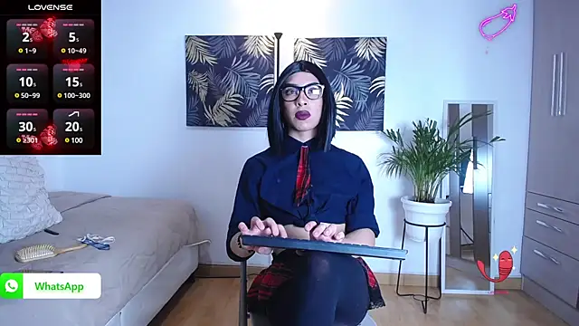 valentino Renato online show from December 2024 01:18:01 AM