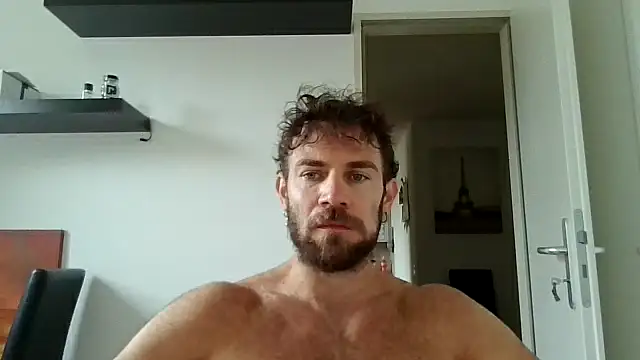 alpha-hunk online show from October 2025 10:45:01 AM