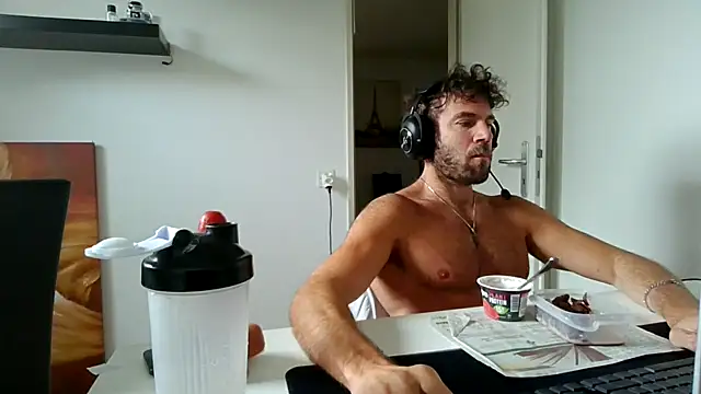 Snapshot of alpha-hunk chatting on May 2026 09:59:01 AM alpha-hunk online show from May 2026 09:59:01 AM