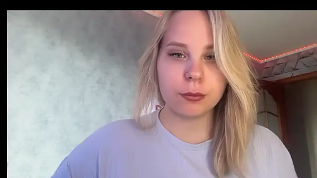 Thalia  Star online show from April 2026 12:29:02 PM