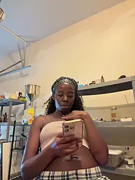 choclatepeaach online show from January 2026 03:36:02 PM