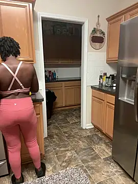 choclatepeaach online show from February 2026 01:31:02 AM