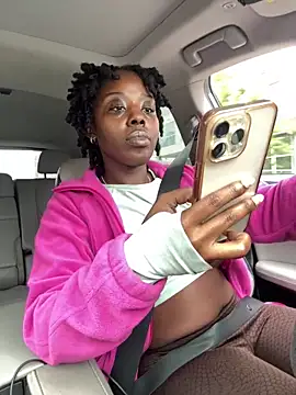 choclatepeaach online show from April 2026 06:10:01 PM