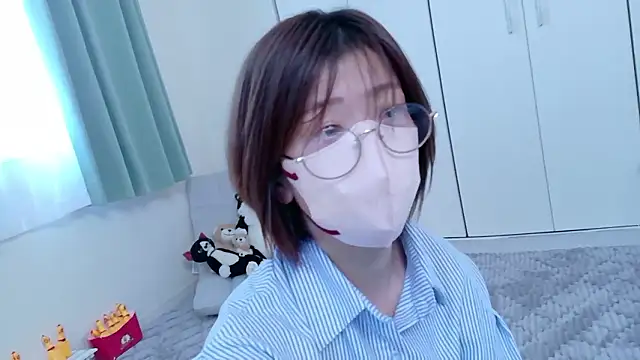 Snapshot of Risa_06 chatting on May 2026 05:01:02 AM Risa 06 online show from May 2026 05:01:02 AM