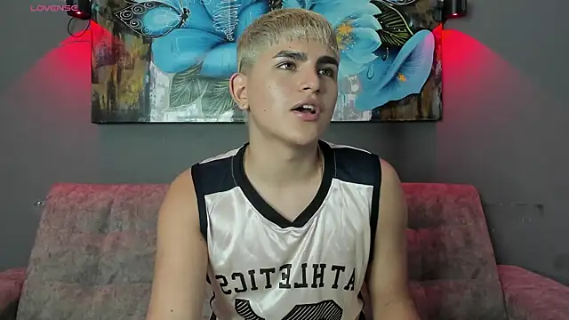 Lyam ap online show from October 2025 07:10:02 PM