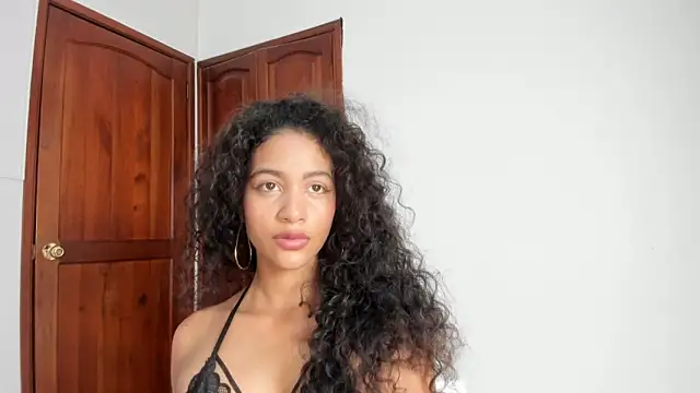 AntonellaHall  online show from March 2026 06:18:02 PM