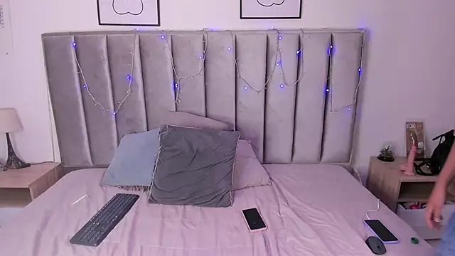 Laiia Page online show from December 2024 03:59:02 PM